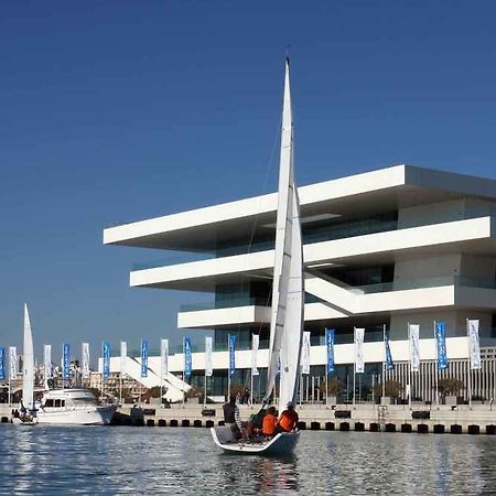 Realrent Marina Real Lägenhet Valencia Exteriör bild