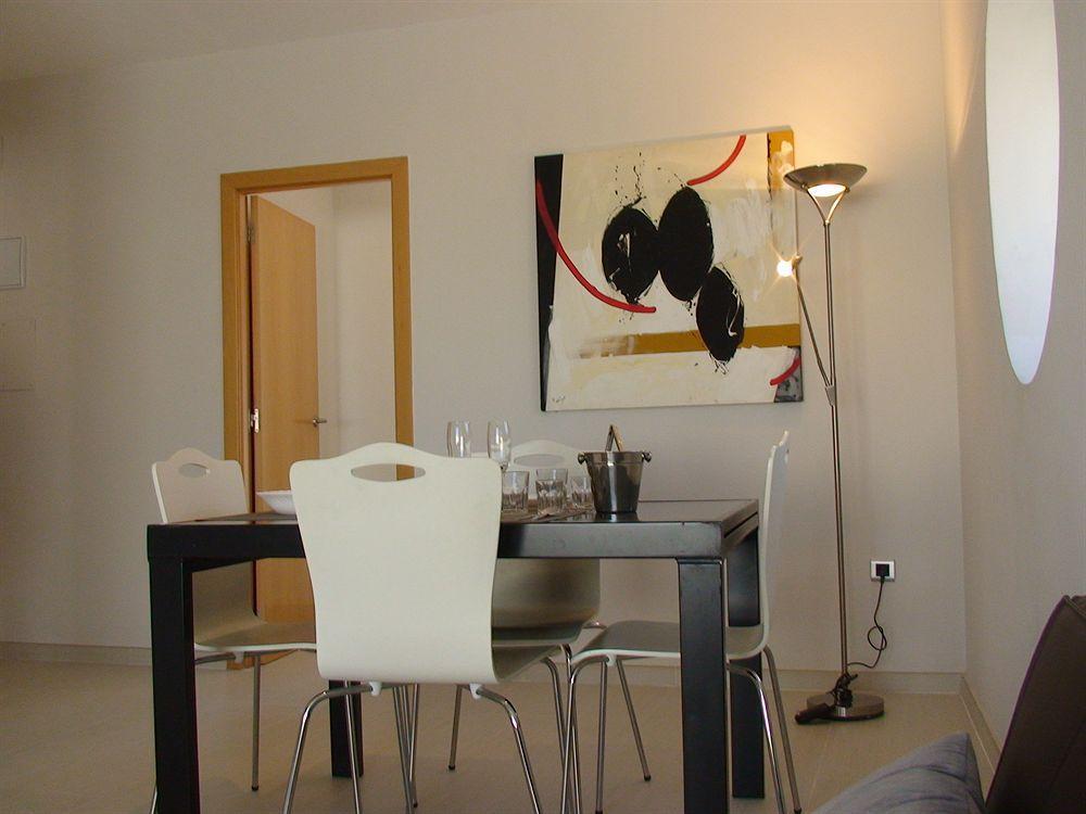 Realrent Marina Real Lägenhet Valencia Exteriör bild